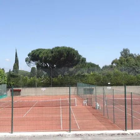Holiday Les Parcs De Gassin.8 Feriehus Saint-Tropez